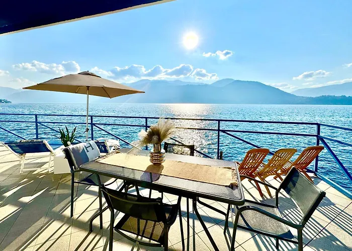 וילה Planca Fiumelatte